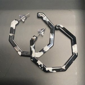 B&W Hexagon Acrylic Hoops